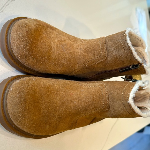UGG bootie sz 1 euc (see pics) - Picture 2 of 5